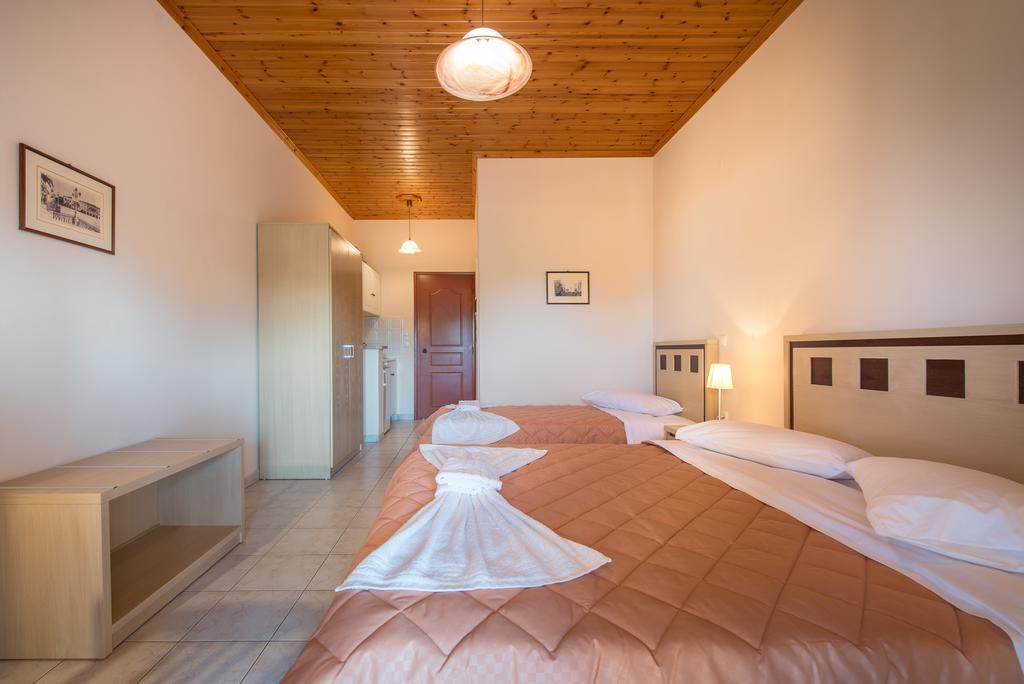 Dimaras Apartments วาซิลิคอส ห้อง รูปภาพ